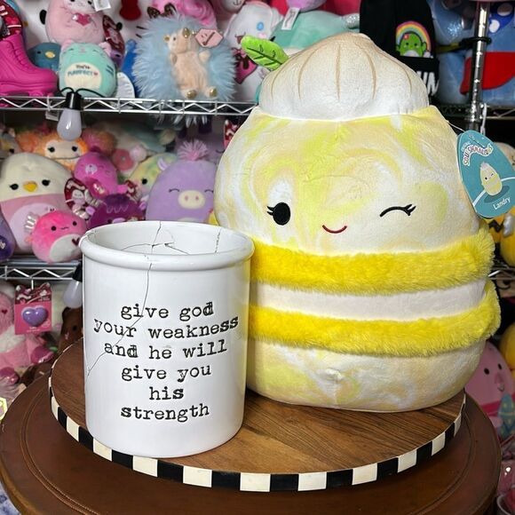 NWT Squishmallow 12” Landry The Lemon Macaron - Picture 1 of 7